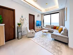 Fully Furnished | Pay in 6 Cheques | Study Room