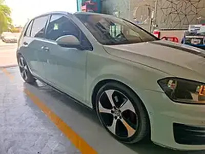 صورة مصغرة 9 لـ 2014 Volkswagen GOLF GTI