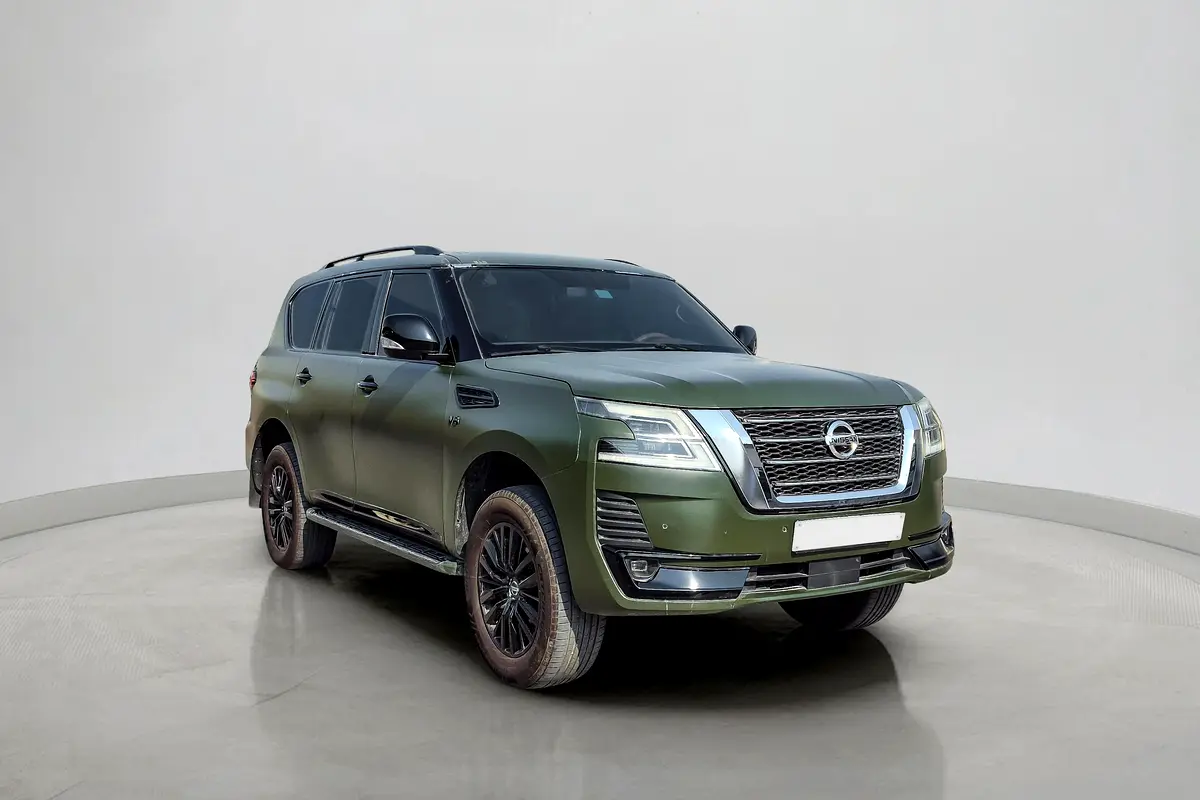 Nissan Patrol 2018 — photo 1 of 14