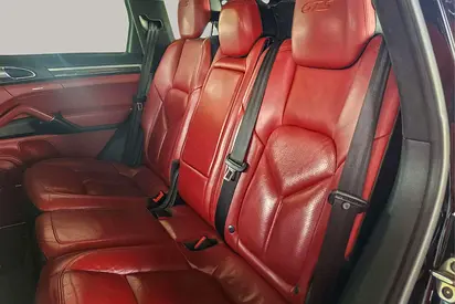 2017 Porsche CAYENNE — миниатюра 11
