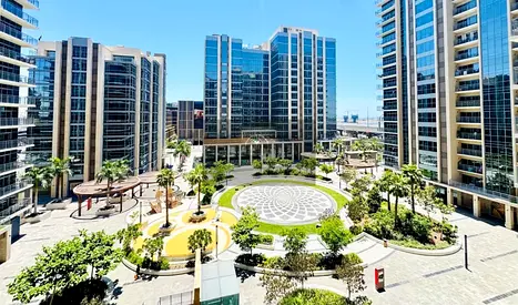 Urgent | 1 Month Rent Free | Huge 3BR + Maid Apartment with Community View | Prime Deira Location
