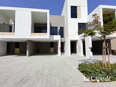 READY TO MOVE | PREMIUM LOCATION | MODERN DESIGN