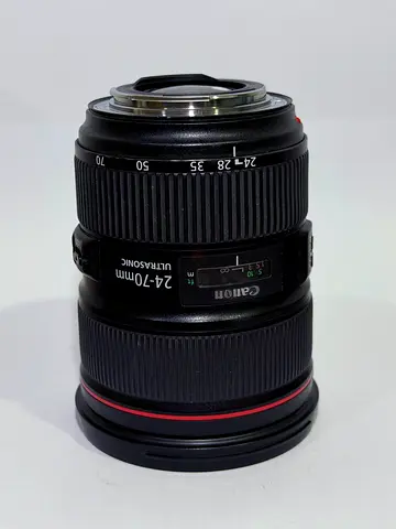 EF 24-70mm f/2.8L II USM Standard Zoom Lens Black