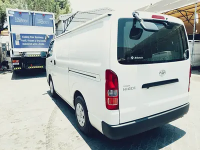 2026 Toyota HIACE 照片 6