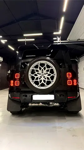 2022 LAND Rover DEFENDER thumbnail 4
