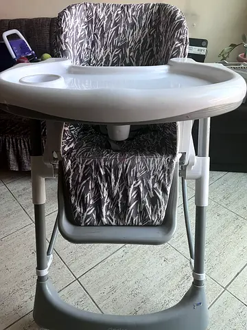 Adjustable Baby High Chair with Removable Tray - Good Condition