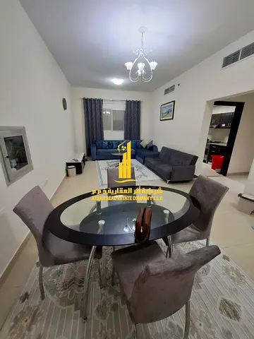 🏡 أفخم وأرقى شقة غرفة وصالة مفروشة بالكامل للإيجار الشهري في أبراج الياسمين مقابل سيتي سنتر عجمان– الجرف 2 ✨ 🔹 شقة واسعة ومصممة بأناقة 🔹 مفروشة بال