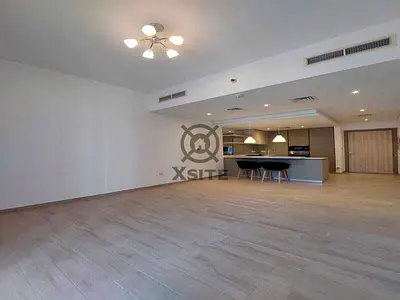 Classy 1 BR | Unfurnished | Pool View