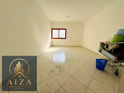 GOOD DEAL BIG STUDO RENT 22K FULL WASHROM FAMILY BUILDING NEAR BY PARK