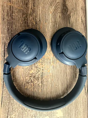 JBL Tune 770nc headset