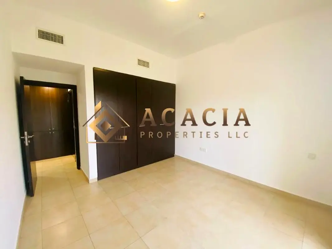 Vacant Soon I Open Kitchen I Next to Amenities