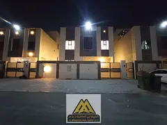 5 Master Bedrooms Spacious Majlis Large Family Living Room Master Maid's Room Rooftop Storage Ro