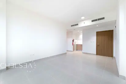 LARGE LAYOUT | MOVE-IN READY | BRAND-NEW