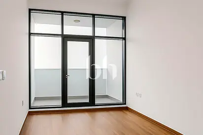 Vacant | Mortgage Buyers Welcome | Low Floor