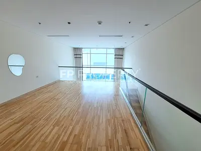 Unfurnished Duplex I Huge Terrace
