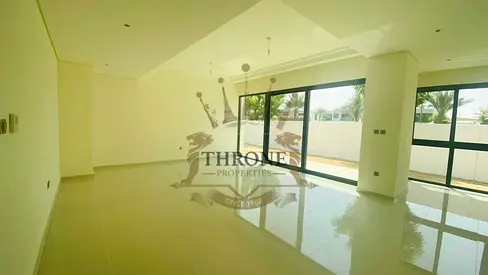 Luxury 6 BR Villa | Huge Layout | Prime Location