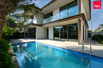 Great Location I New I Private Pool I Garden