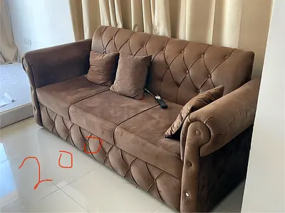 Sofa set 5 seaters with center table