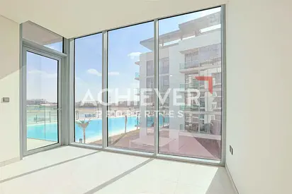 Spacious 1BR | Stunning Views | Great Location