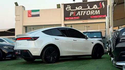 2025 Tesla MODEL Y 照片 3