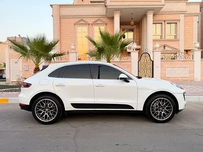 2015 Porsche MACAN — фото 9