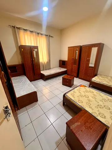 Spacious Master room غرفة ماستر بشقة نضيفة