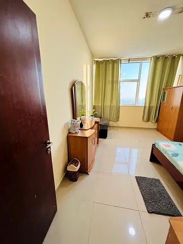 Fully furnished master bed Room for rent