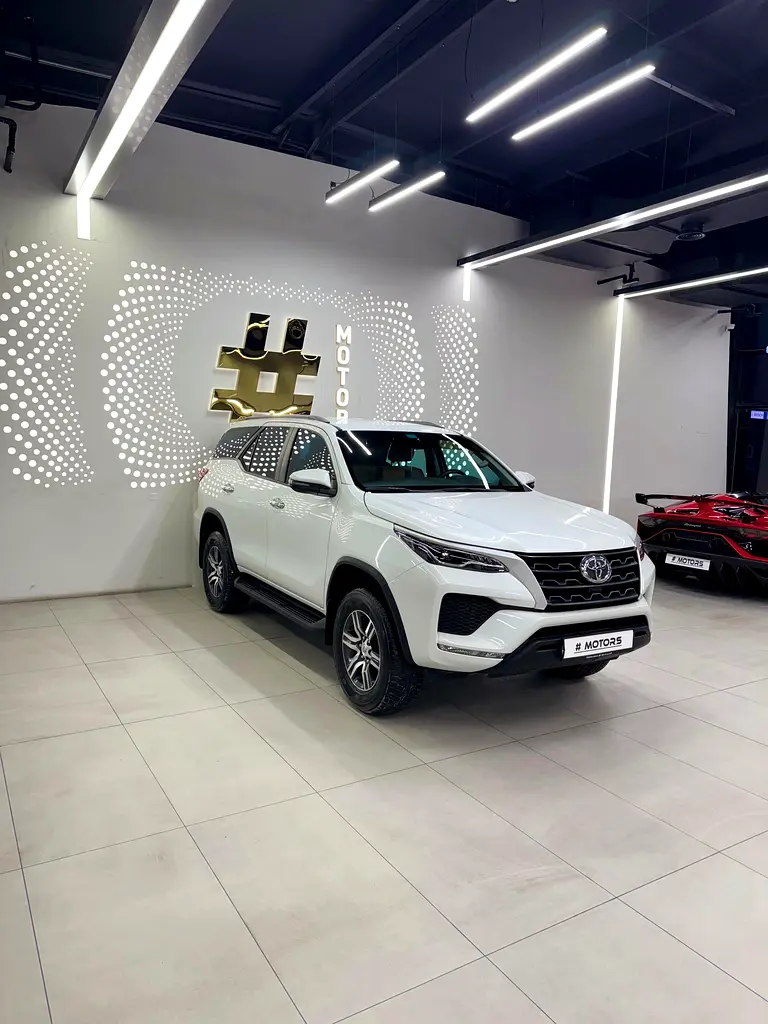 Toyota Fortuner 2024