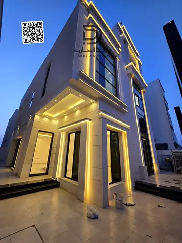 فيلا 6 غرف بتصميم عصري ومساحات واسعة في موقع هادئ