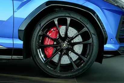 صورة 4 لـ 2021 Lamborghini URUS