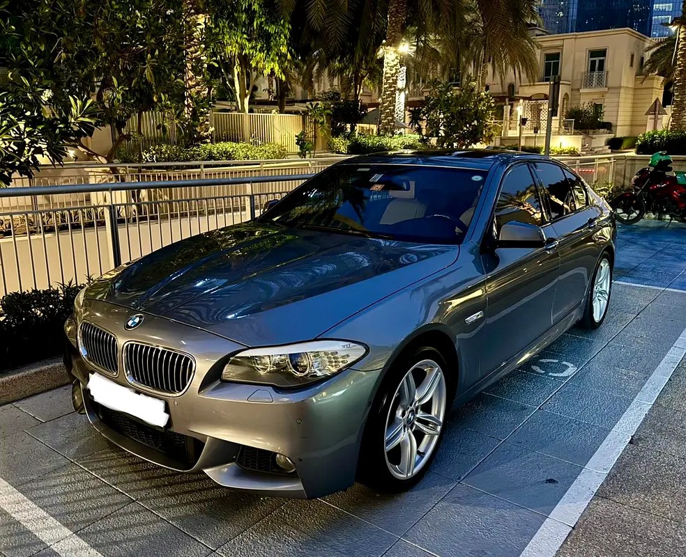 BMW 5-Series 2012 — photo 1 of 15