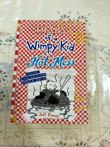 Diary of a Wimpy Kid: Hot Mess by Jeff Kinney - Paperback
