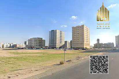 ارض سكني تجاري | 9700 قدم , ارضي + 8 | تملك حر