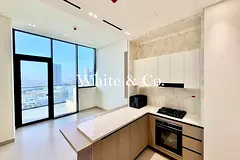 Vacant | Marina Skyline View | Brand New