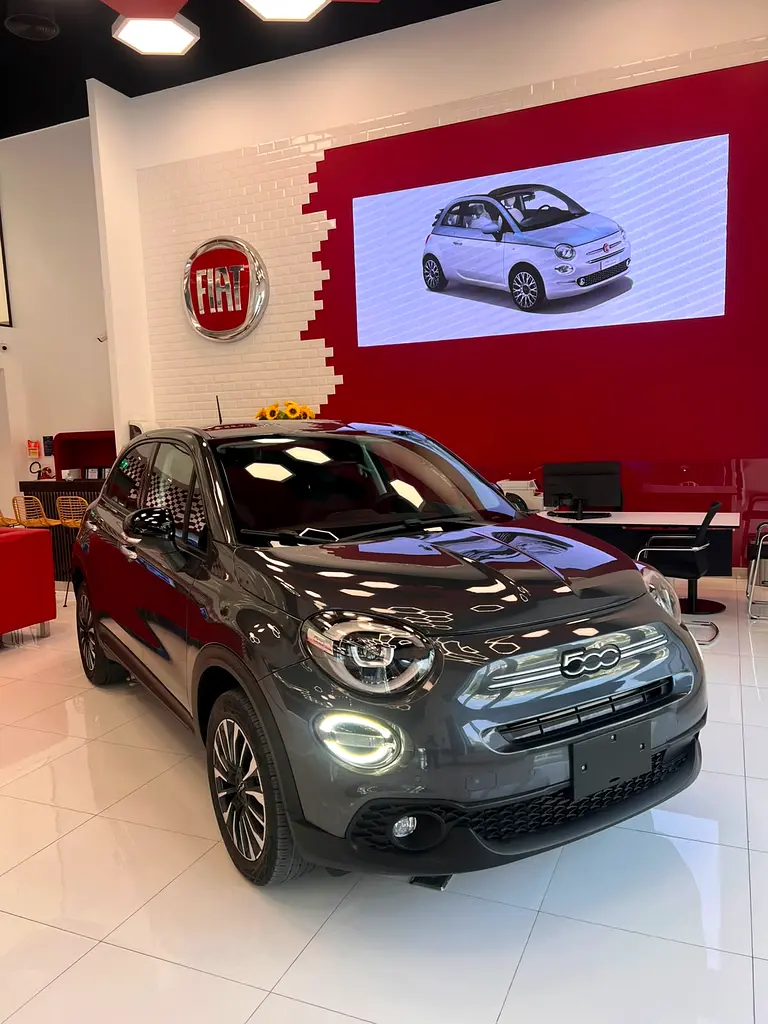 Fiat 500X 2023 — photo 1 of 10