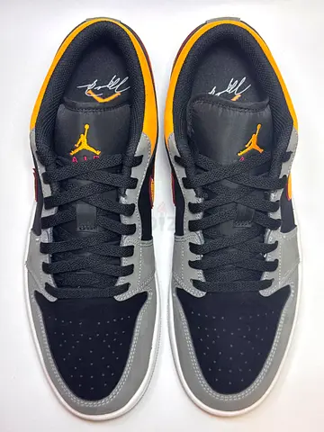 ORIGINAL AIR JORDAN 1 LOW SE-VIVID ORANGE SPECIAL EDITION MENS SIZE: U.S 10.5