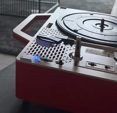 URGENT SALE] Portable Vinyl Record Player + Bluetooth (Victrola Re-Spin)
