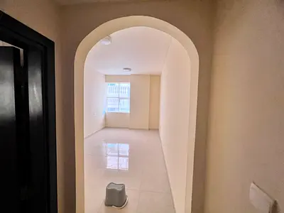 تاني ساكن _ سستم دخول كارد _ جيم _ غرفة ماستر _ تكيف مركزي _ صيانه فري