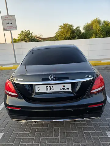 Mercedes-Benz E-Class E 300 2017 GCC Specs