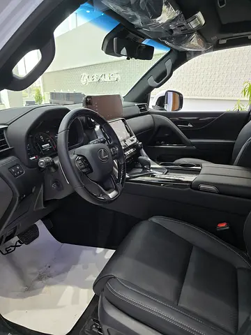 صورة مصغرة 5 لـ 2025 Lexus LX-SERIES