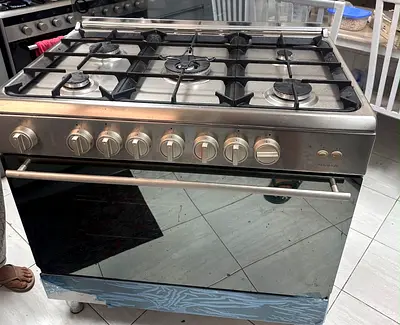 Ariston New Model 5 Burner Gas Cooking Range with oven 90x60cm Made in Italy