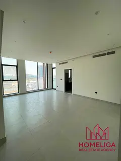 SMART HOME | PRIME LOCATION | SPACIOUS LAYOUT