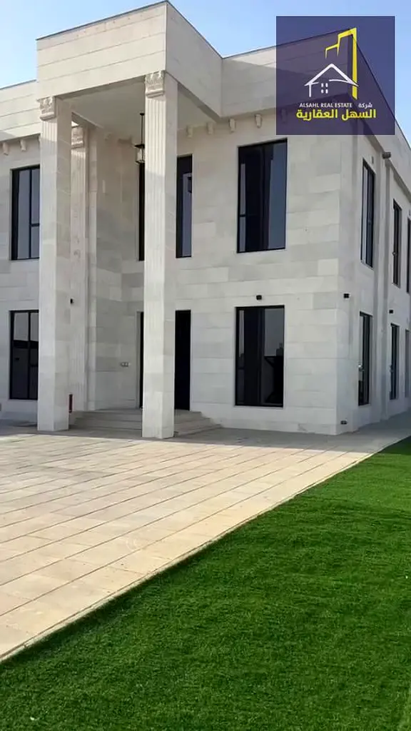 فيلا فاخرة للإيجار في الطي شرق