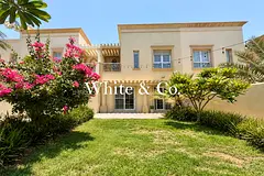 Bright Living | Spacious | Peaceful Area