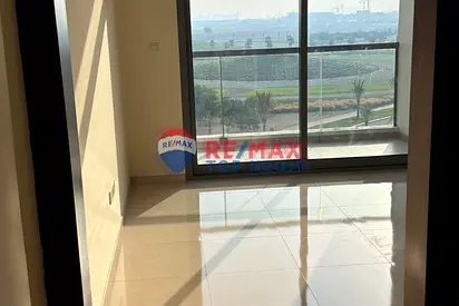 PRIME LOCATION || SPACIOUS & BRIGHT || VACANT