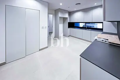 4BR Corner Townhouse | Majlis | Privacy | Resale