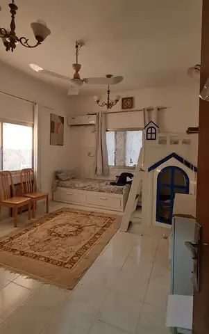 FULL FURNISHED FAMILY ROOM FOR 2MONTHS ONLY