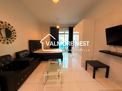 Modern Studio I Prime Location I Convenient Living