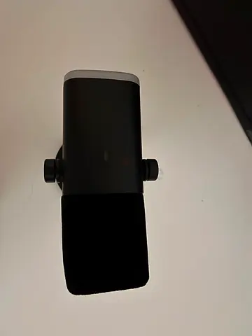 USB Condenser Podcasting Microphone with Foam Windscreen