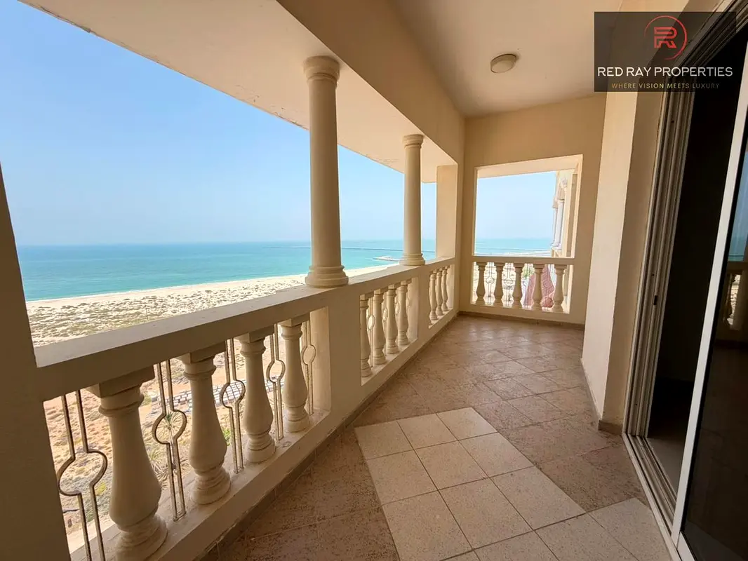 1 BR Apartment with Sea View in Al Hamra Village